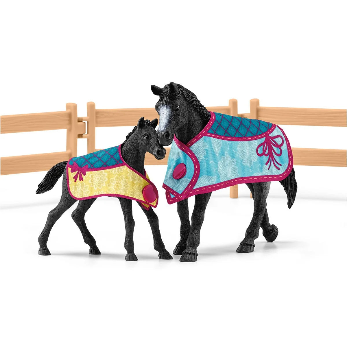 Horse Box W/ Mare & Foal Play Set