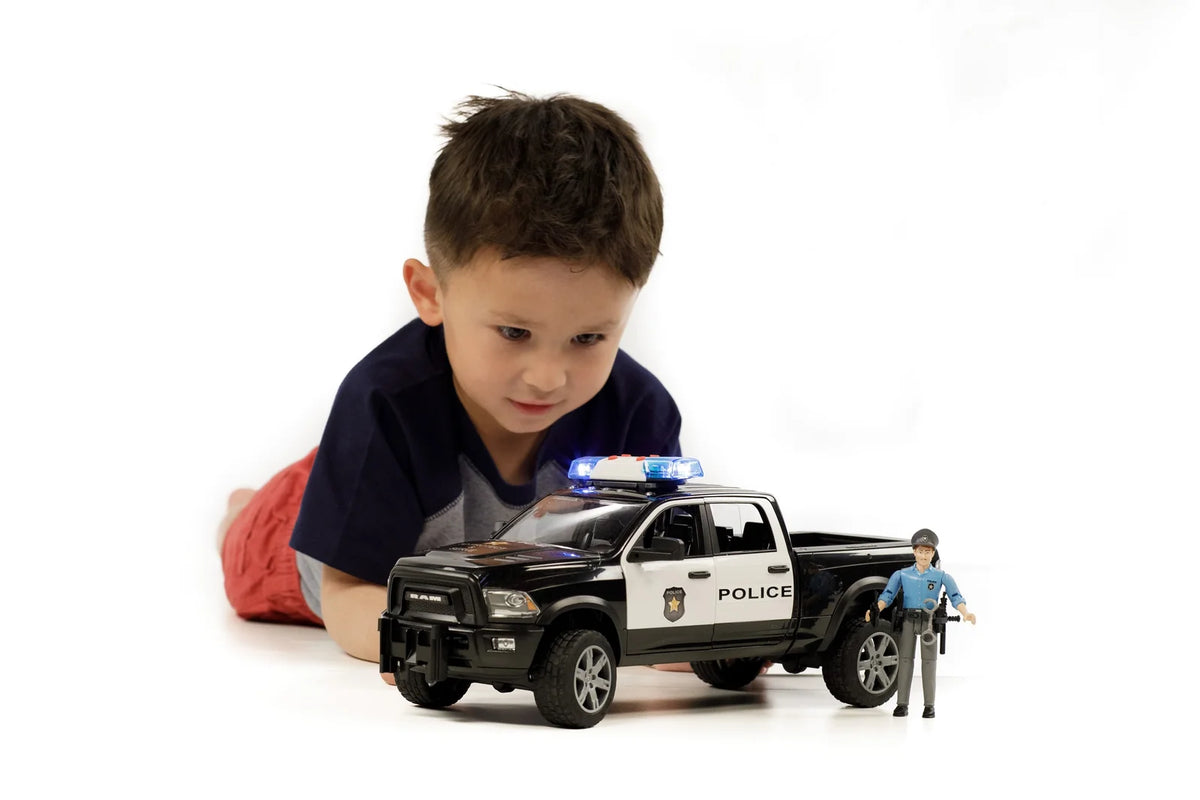 Ram 2500 Police W/ Policeman