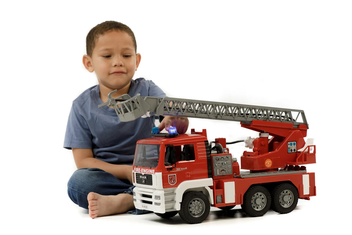 Man Fire Engine W/ Water Pump