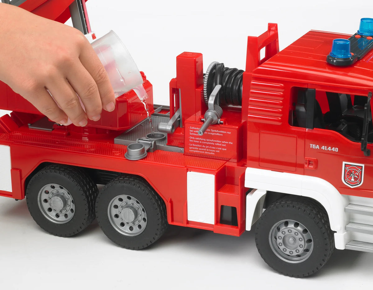 Man Fire Engine W/ Water Pump